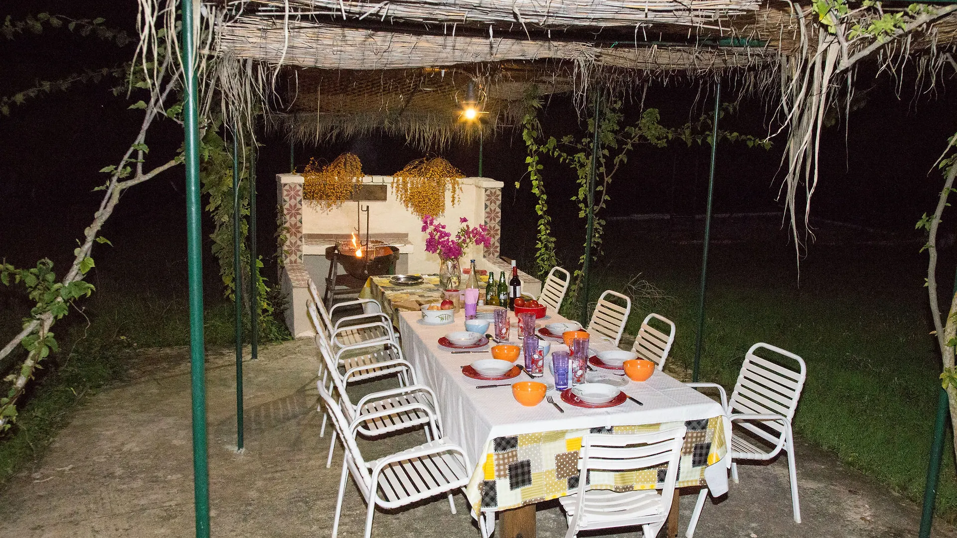 Ostria Villa Ликсури