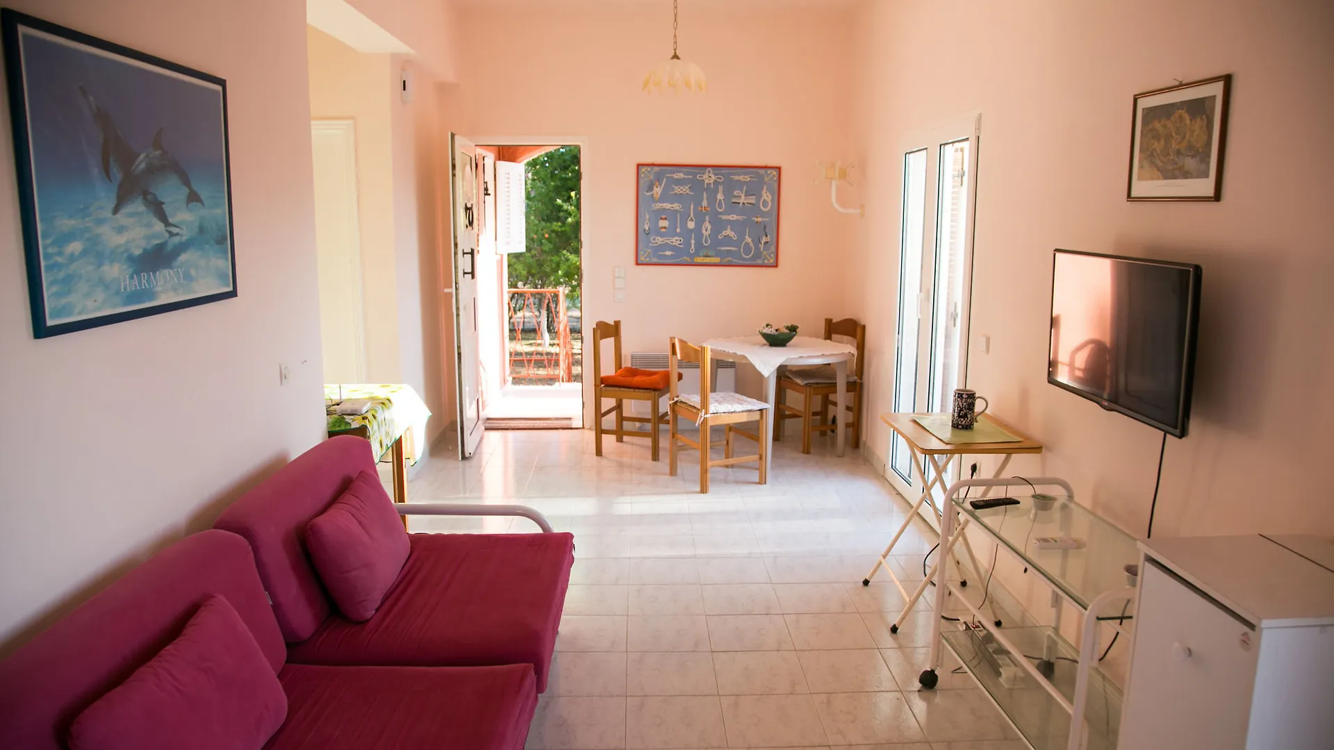 Ostria Villa Ликсури